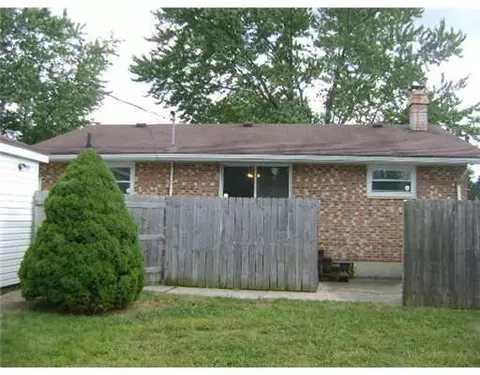 1900 Elaina, Springfield, OH 45503 photo 2