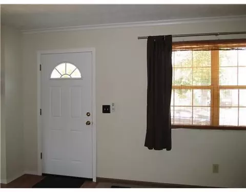1425 Maiden Ln, Springfield, OH 45504 photo 3