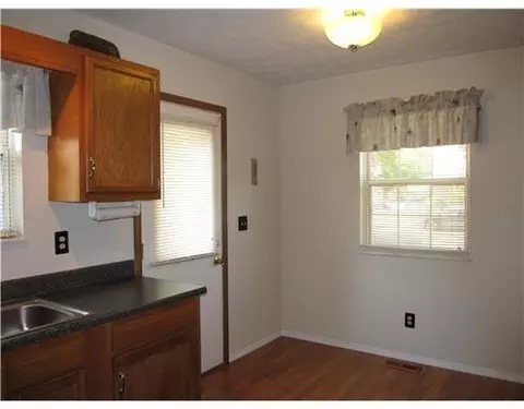 1425 Maiden Ln, Springfield, OH 45504 photo 9