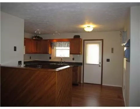 1425 Maiden Ln, Springfield, OH 45504 photo 8