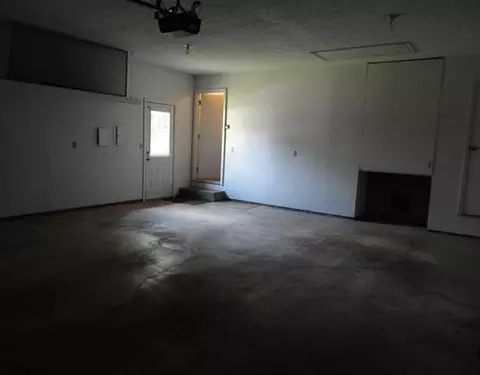 447 Robinwood, Sidney, OH 45365 photo 18