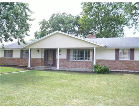 2825 Derr Rd, Springfield, OH 45503 photo 1