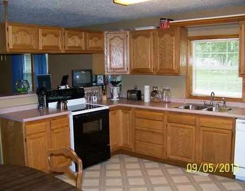 225 Redbud, Celina, OH 45822 photo 3