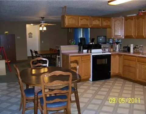 225 Redbud, Celina, OH 45822 photo 4