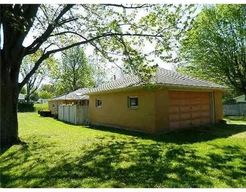 867 Walnut, Sidney, OH 45365 photo 12