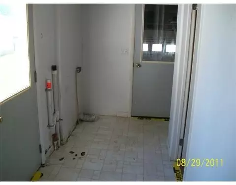905 Murlin, Celina, OH 45822 photo 9