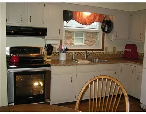 1743 Elaina Dr, Springfield, OH 45503 photo 4