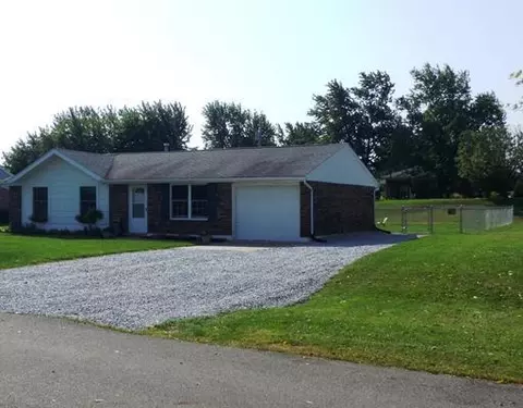401 E North, Anna, OH 45302 photo 3