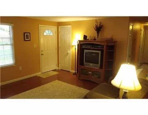 401 E North, Anna, OH 45302 photo 6