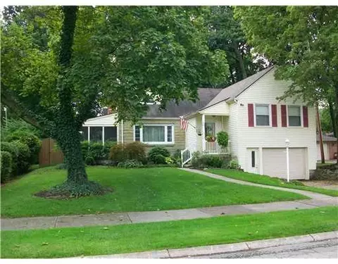 363 S Broadmoor, Springfield, OH 45504 photo 1