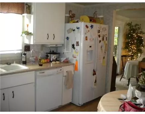 1335 Midland Rd, Springfield, OH 45503 photo 3