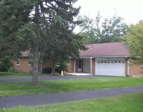 4085 Sylvan Dr, Enon, OH 45323 photo 1