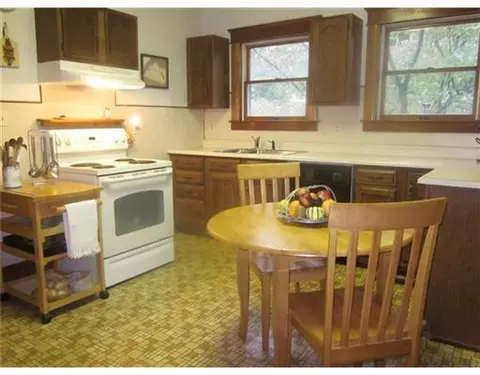 351 E Madison, Springfield, OH 45503 photo 5