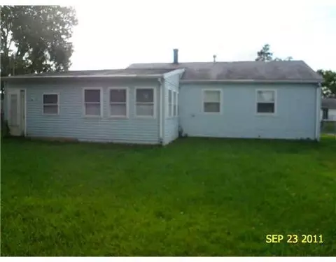 732 Barker, Springfield, OH 45505 photo 2