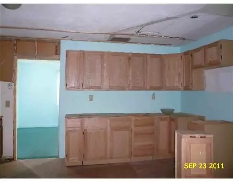 732 Barker, Springfield, OH 45505 photo 3