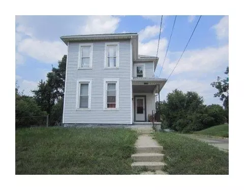 1030 Thrasher St, Springfield, OH 45503 photo 1