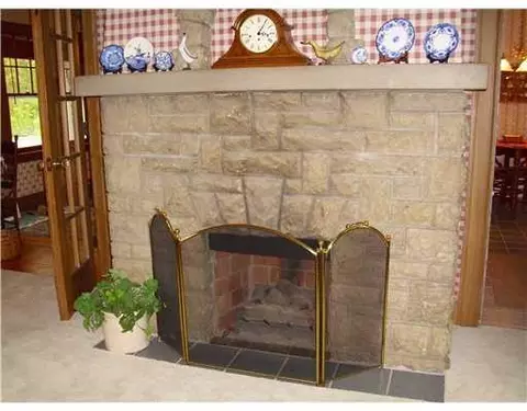 212 Hawthorne Rd, Springfield, OH 45504 photo 4