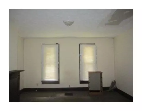 1128 Clifton, Springfield, OH 45505 photo 3