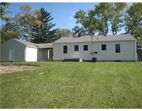 1481 Parkridge Dr, Springfield, OH 45506 photo 2