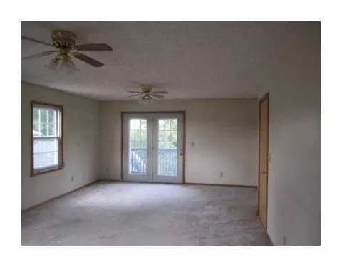 1991 Old Ml, Springfield, OH 45502 photo 7