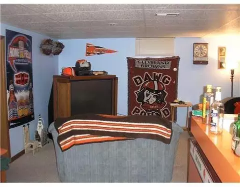 3964 Delmar Cir, Springfield, OH 45503 photo 8