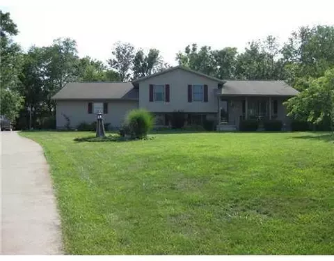3439 Maple Grv, Springfield, OH 45504 photo 1