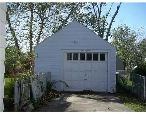 615 Fairfield, Lima, OH 45805 photo 2