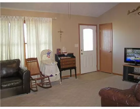 18000 Maloney, Sidney, OH 45365 photo 3
