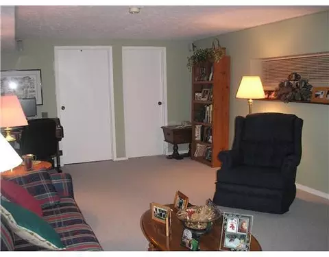 1944 W Mile, Springfield, OH 45503 photo 13