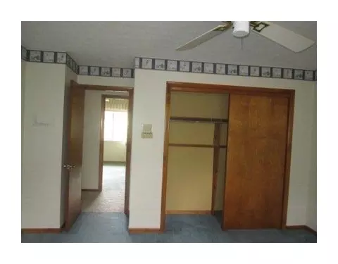 2737 Woodthrush Rd, Springfield, OH 45502 photo 7