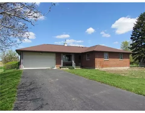 1180 E Possum Rd, Springfield, OH 45502 photo 1