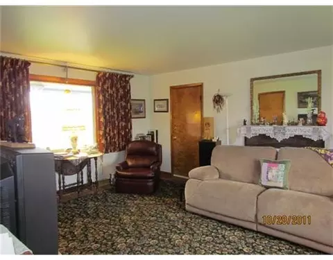 1180 E Possum Rd, Springfield, OH 45502 photo 4