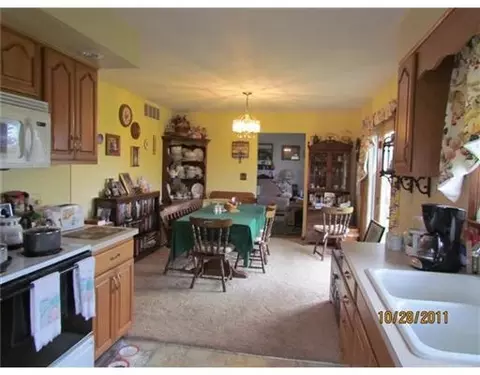 1180 E Possum Rd, Springfield, OH 45502 photo 7