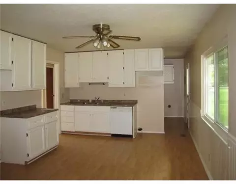 3155 Woonsocket, Springfield, OH 45503 photo 3