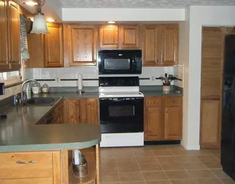 525 Meadow Wood, Springfield, OH 45505 photo 6