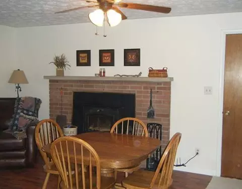 525 Meadow Wood, Springfield, OH 45505 photo 4