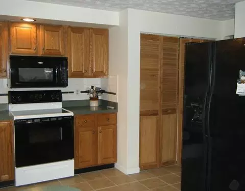 525 Meadow Wood, Springfield, OH 45505 photo 8