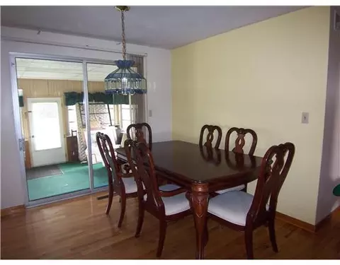 2906 Ashlar, Springfield, OH 45503 photo 5