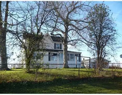 7685 Johnston Slagle, Sidney, OH 45365 photo 2