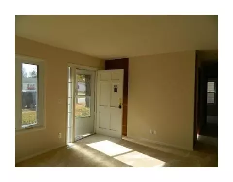 122 Bassett, Springfield, OH 45506 photo 3