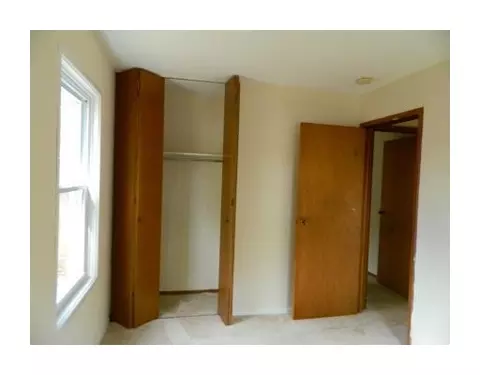 122 Bassett, Springfield, OH 45506 photo 6