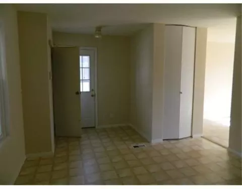 122 Bassett, Springfield, OH 45506 photo 5
