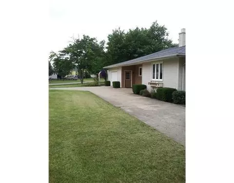 302 W Walnut, Mendon, OH 45862 photo 3