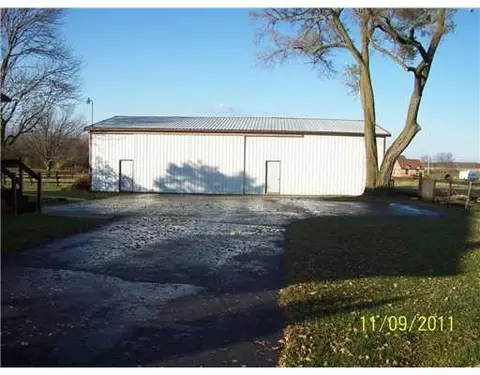 2040 W Blee, Springfield, OH 45502 photo 3