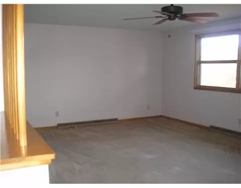 4276 Helena, Springfield, OH 45503 photo 3