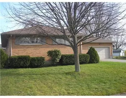 4276 Helena, Springfield, OH 45503 photo 1