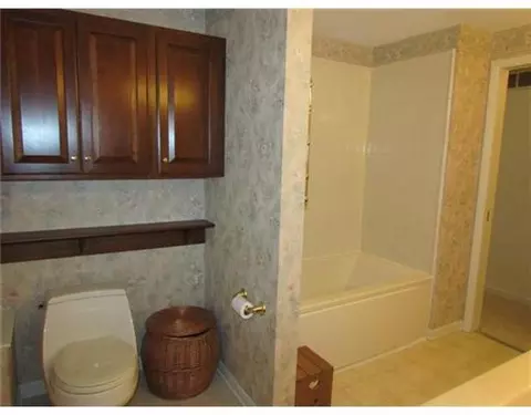 4304 Tritle Trl, Springfield, OH 45503 photo 8
