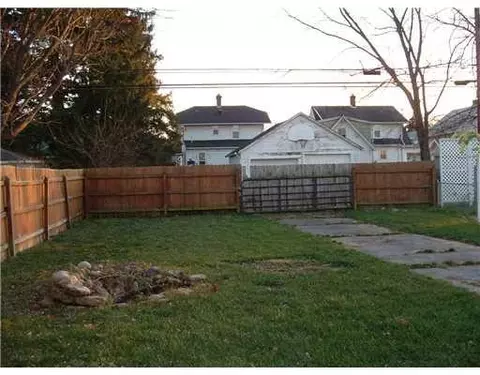 2213 Woodside, Springfield, OH 45503 photo 2