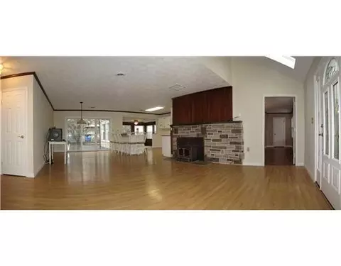4815 Forest Dr, Springfield, OH 45506 photo 8