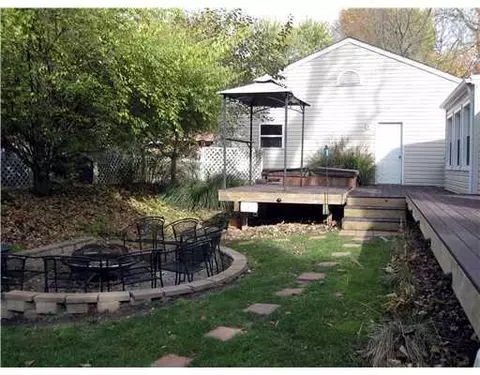 4815 Forest Dr, Springfield, OH 45506 photo 4